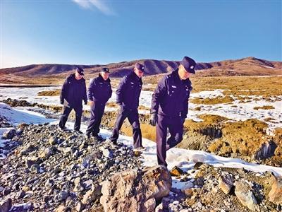上山搜救 上山搜救